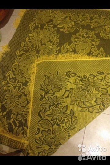 Скатерть жаккардовая