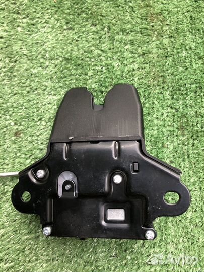 Замок крышки багажника cerato 1 elantra HD