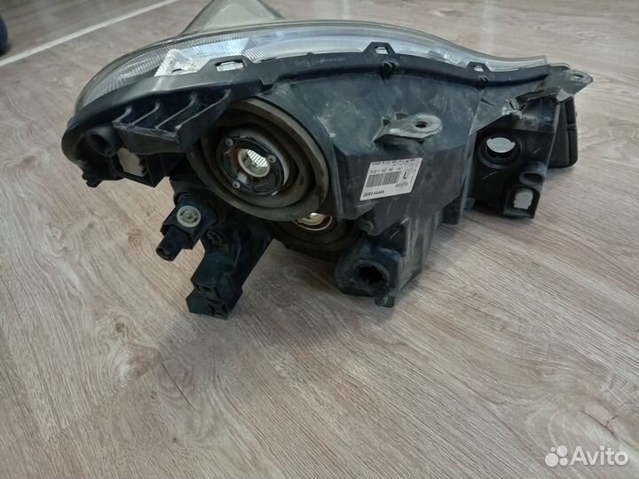 Фара левая Nissan almera g15