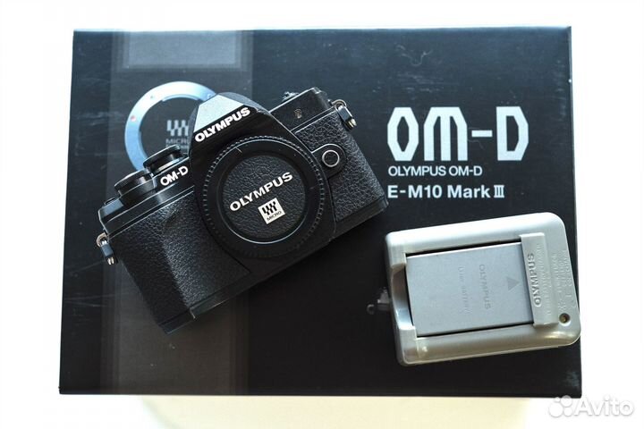 Olympus OM-D E-M10 Mark III body