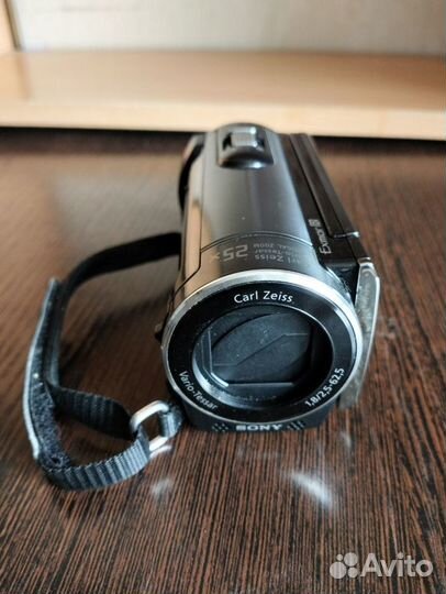Видеокамера sony handycam