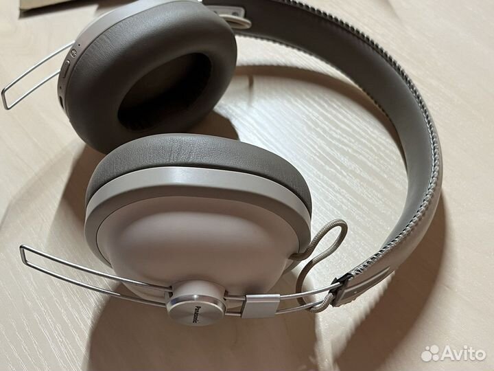 Наушники торг уместен