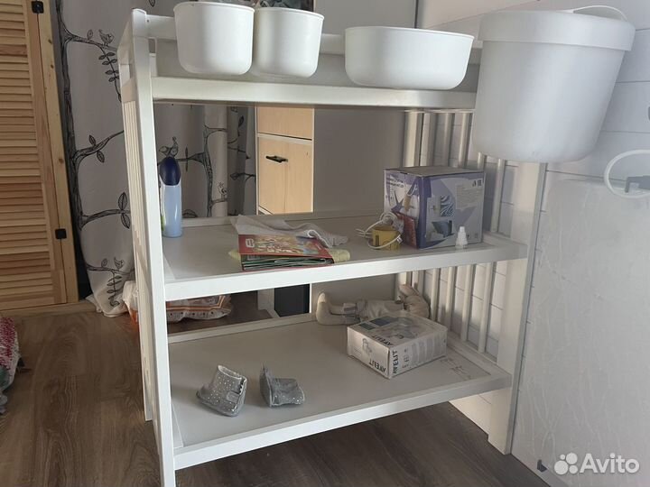 Пеленальный столик IKEA + навесные короба