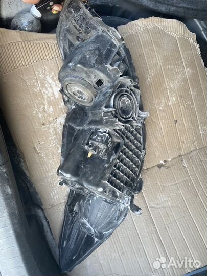 Продам фару на Hondy Accord