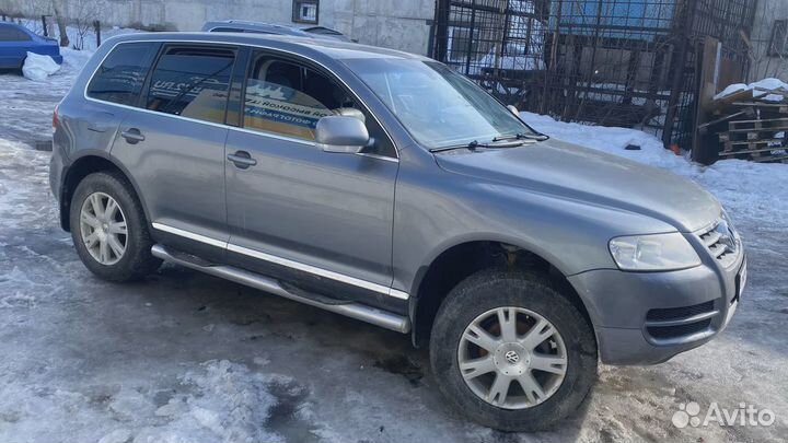 Болт крепления запасного колеса Volkswagen Touareg (GP) 7L6601347