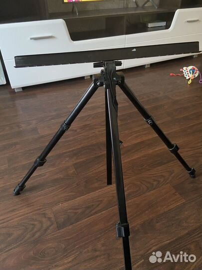 Мольберт телескопический, тренога, металлический