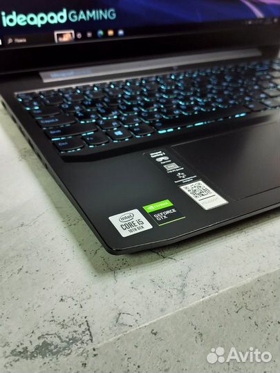 Игровой ноутбук Lenovo i5-10300H\GTX 1650\32GB\256