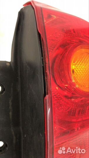 Фонарь задний правый Land cruiser 200