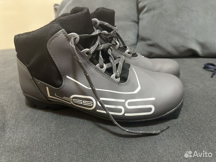 Лыжные ботинки 42 размер