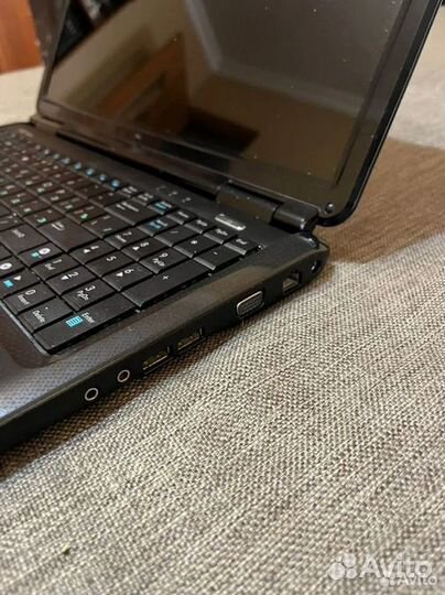 Ноутбук asus