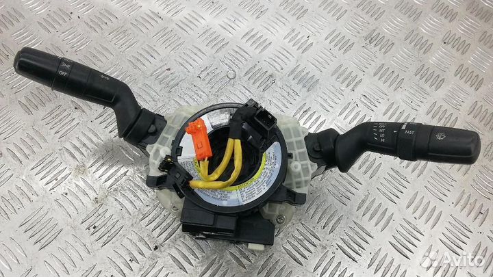 Переключатель поворотов подрулевой Suzuki Kizashi