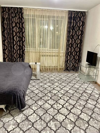 1-к. квартира, 40 м², 2/5 эт.