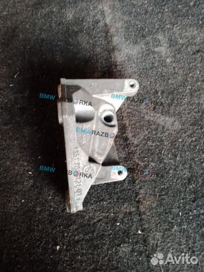 Кронштейн тнвд BMW 7 F01/F02 2009 13517805421