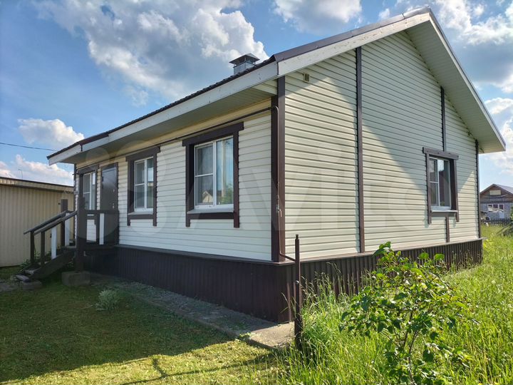 Дом 65 м² на участке 12 сот.