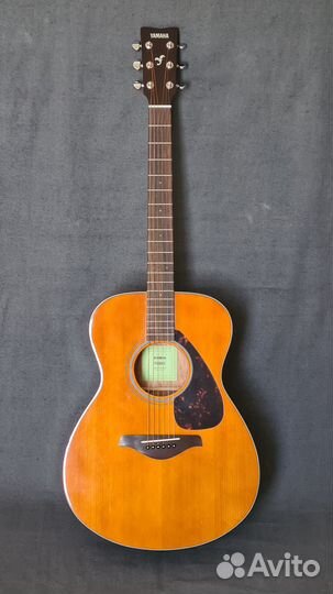 Акустическая гитара Yamaha FS800