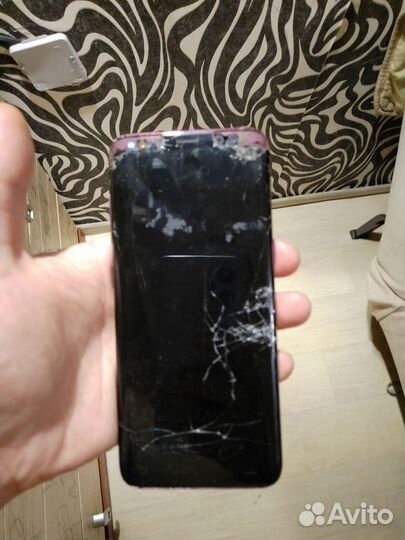 Samsung Galaxy S8, 4/64 ГБ