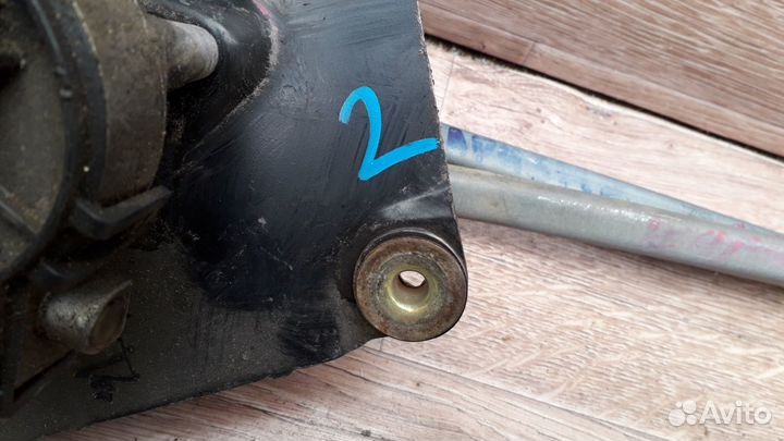 Трапеция дворников Mitsubishi Carisma 1 1998