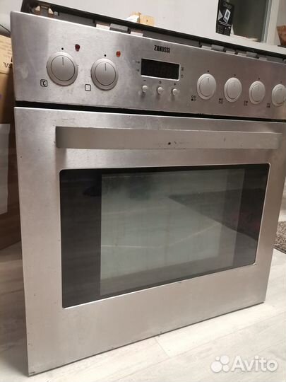 Плита Zanussi стеклокерамика встраиваемая