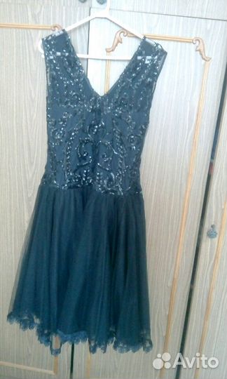 Платье вечернее