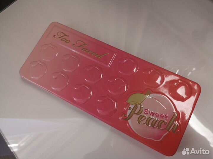 Палитра теней sweet peach