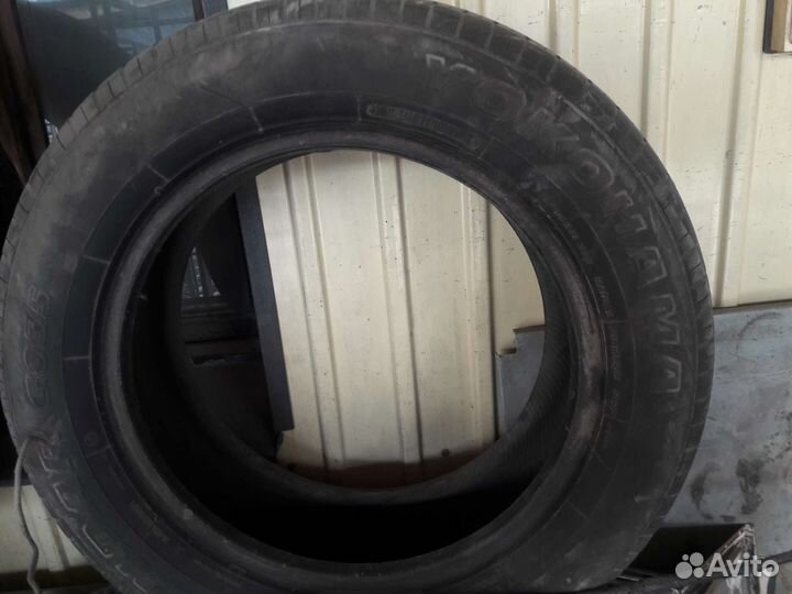 Yokohama Geolandar G035 215/60 R16