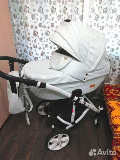 Прогулочная коляска 2в1