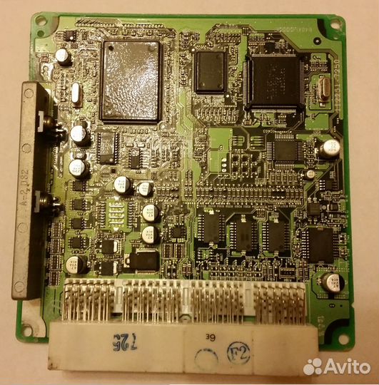 Блок управления (эбу) 22611ah611 Subaru Legacy в Т