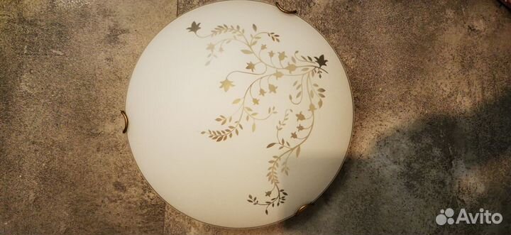 Светильник