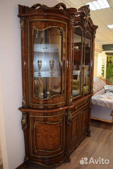 Буфеты и серванты