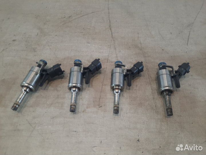 Форсунка топливная Bmw 116 F20 N13B16 2013