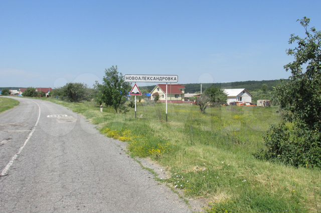 Село новоалександровка амурская область. Белгороская область Ново Александровка. Новоалександровка Белгородская область Ровеньский.