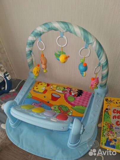 Мобиль на кроватку+ коврик