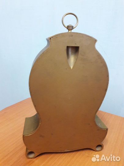 Часы настольные Янтарь ссср. Рабочие