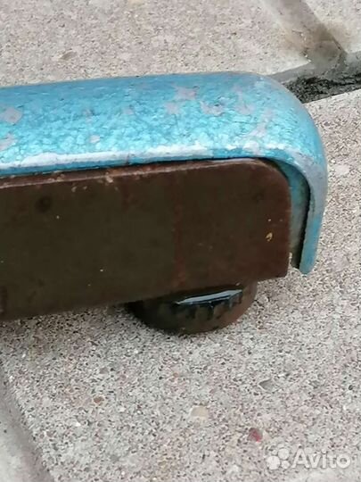 Подставка под телевизор