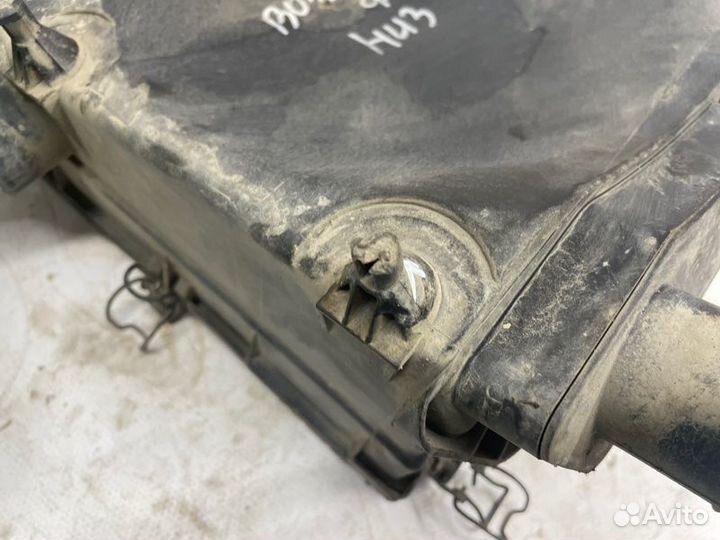 Крышка корпуса воздушного фильтра Mercedes-Benz