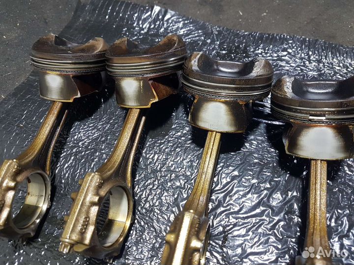 Поршень шатун Volkswagen Passat B6 2.0 BVY TSI