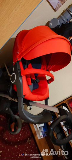 Коляска стокке stokke