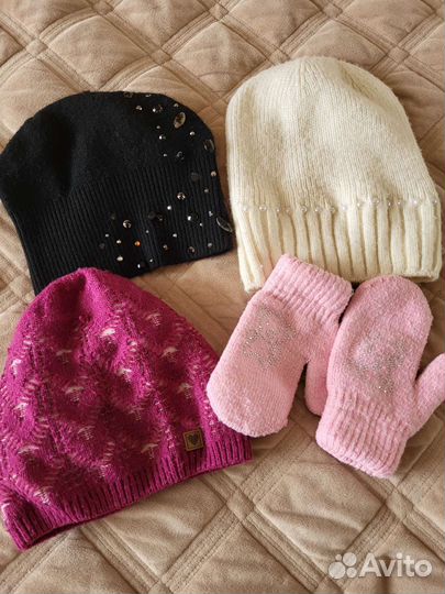 Шапочки, варежки