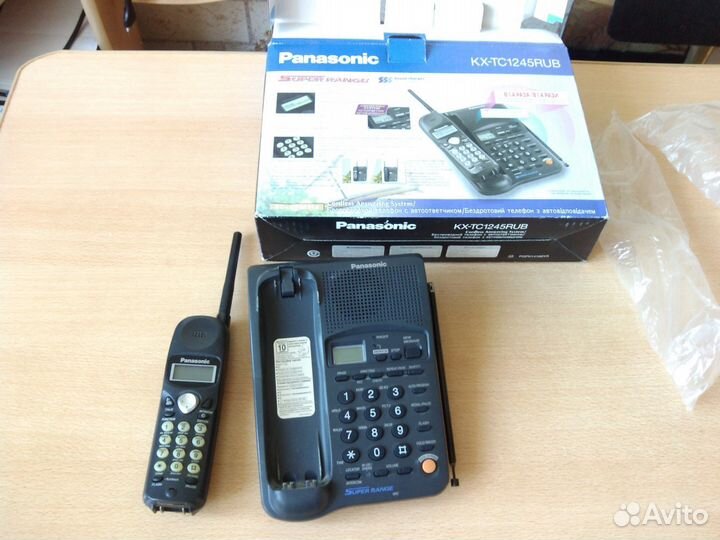 Радиотелефон-автоответчик Panasonic KX-tс1245RUB