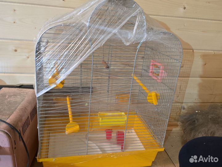 Клетка для попугая большая