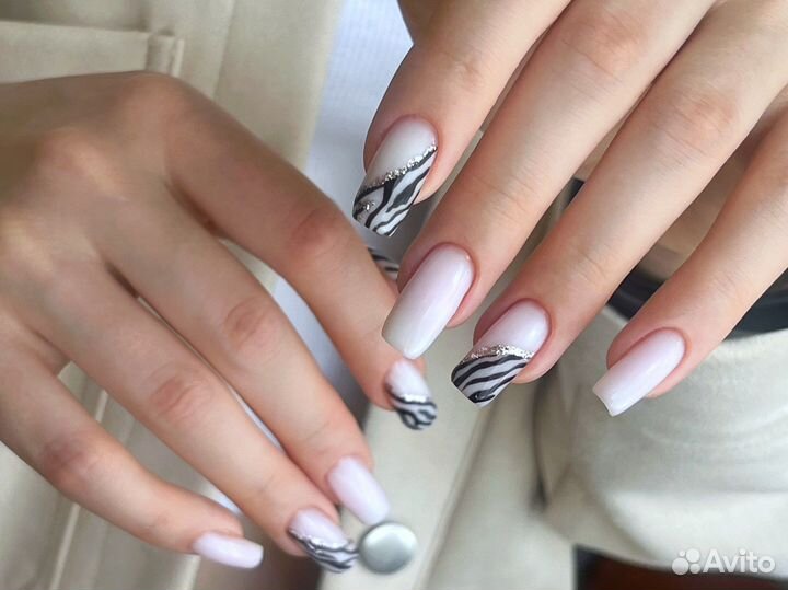 Маникюр наращивание