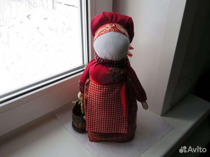 Народная кукла