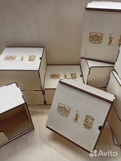 Коробки подарочные