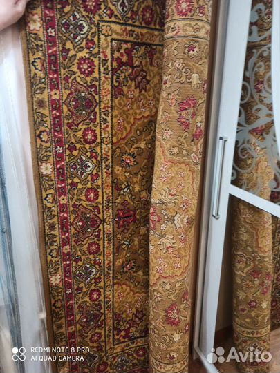 Ковер шерстяной