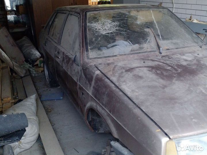 ВАЗ 21099 1.5 МТ, 1996, 200 000 км