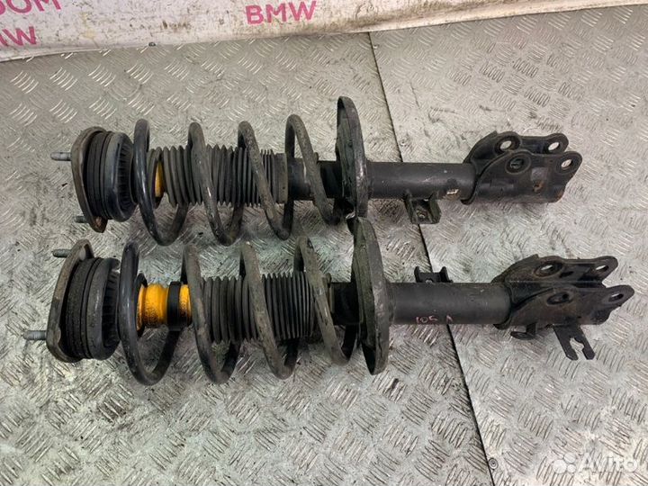 Комплект стоек амортизатора передний Mazda Cx-5 I