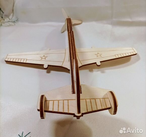 Игрушка модель самолёт Як, сувенир в подарок