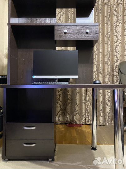 Угловой компьютерный стол ск-20 (как новый)