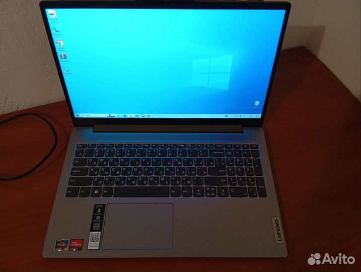 Lenovo ideapad slim 3 15amn8
