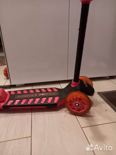 Самокат детский трехколесный